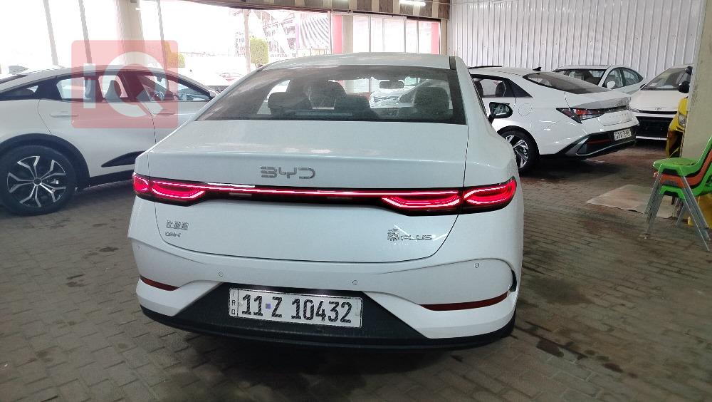 بي واي دي Qin Plus